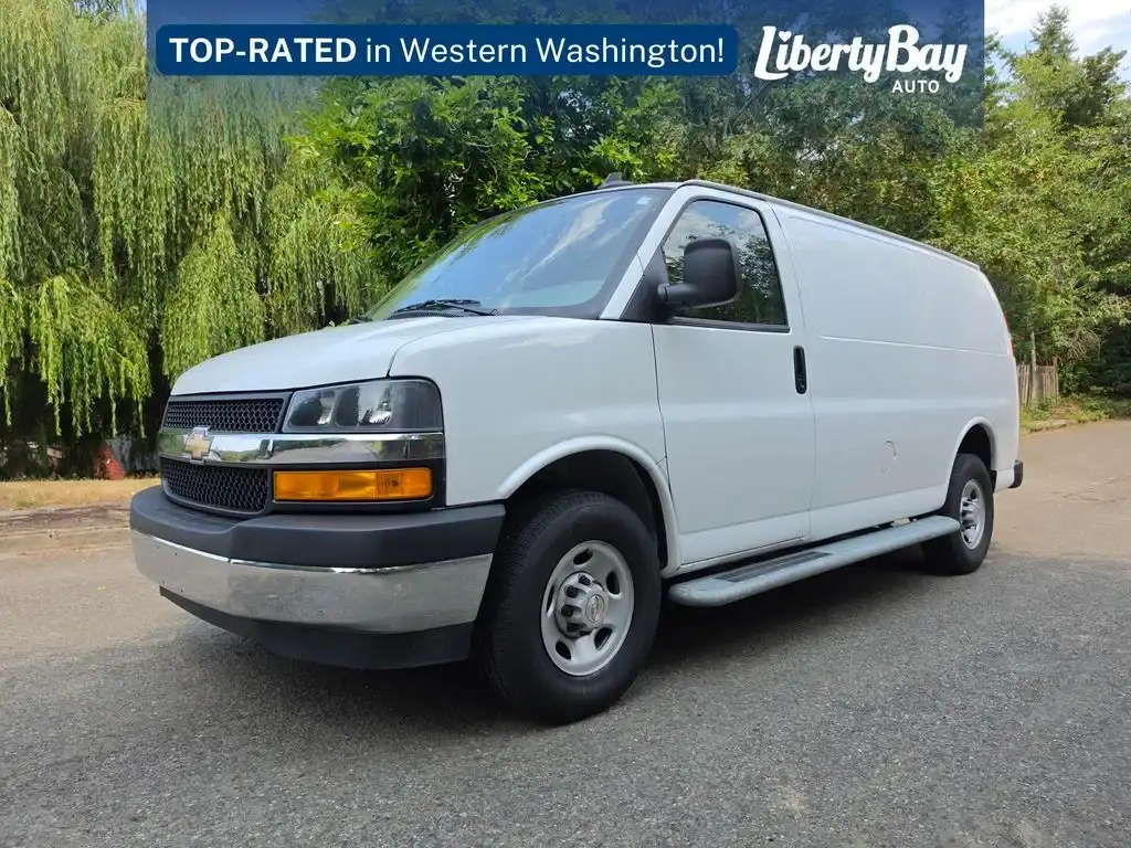 2024 Chevrolet Express 2500 Work Van HD's photo