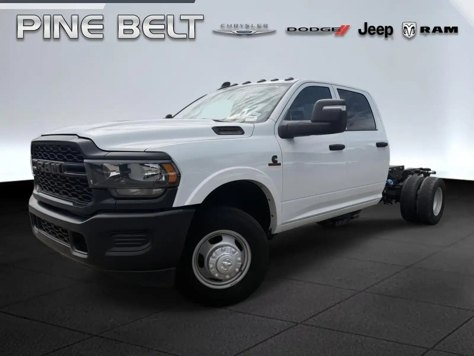2024 RAM 3500 Tradesman 4X4 Crew Cab's photo