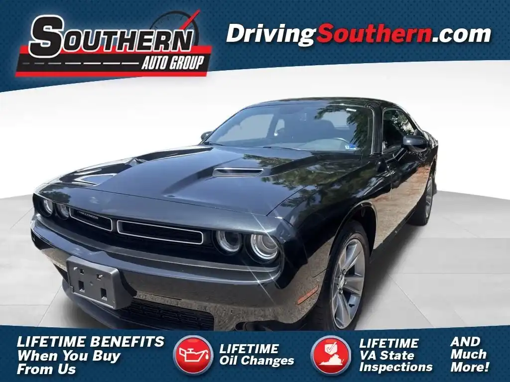 2021 Dodge Challenger SXT Auto's photo