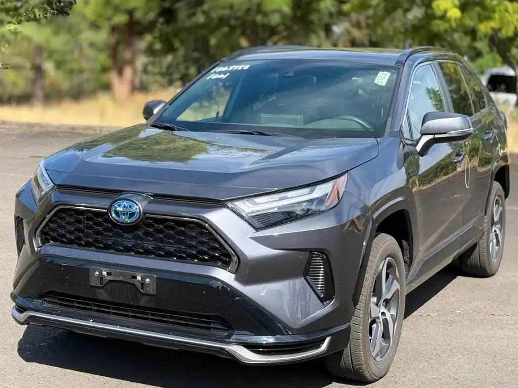 2024 Toyota RAV4 Prime SE AWD's photo
