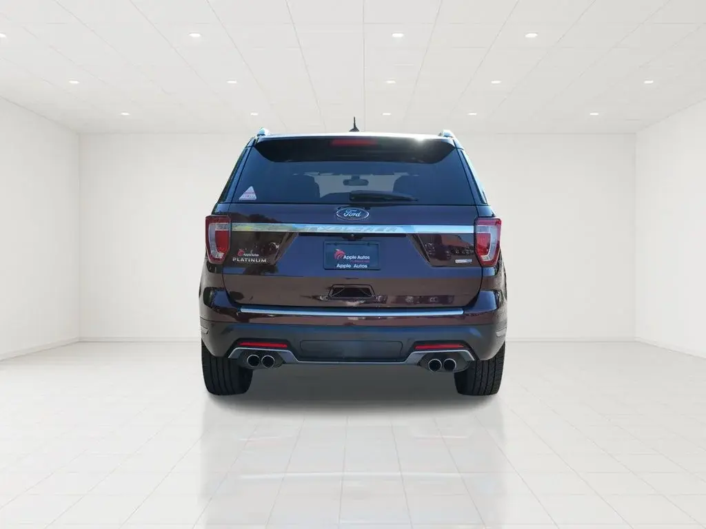 2018 Ford Explorer Platinum 4WD photo 4