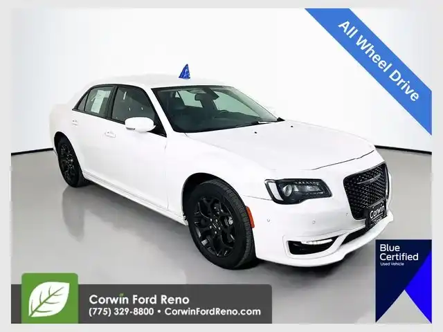 2022 Chrysler 300 Touring L AWD's photo