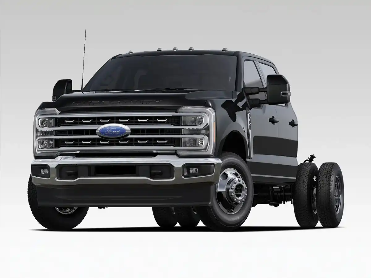 2026 Ford F-350 XL 4x4 Crew Cab 179-In DRW's photo
