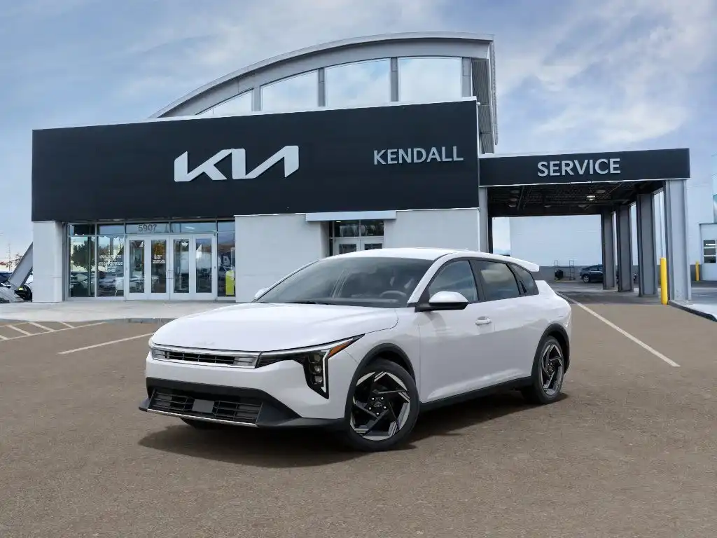 2026 Kia K4 EX AT Hatchback's photo