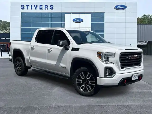 2021 GMC Sierra 4WD Crew Cab Short Box AT4's photo