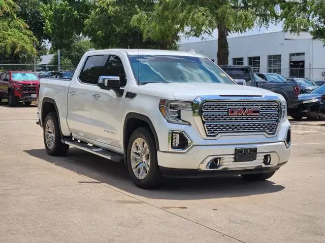 2019 GMC Sierra 2WD Crew Cab Short Box photo 3