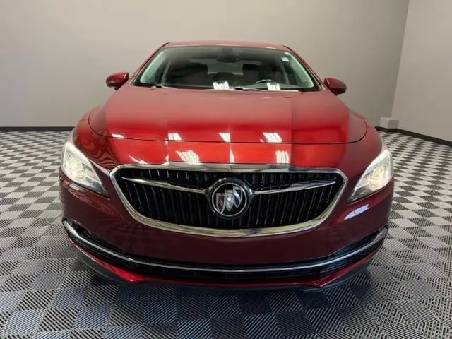 2017 Buick LaCrosse Essence photo 4