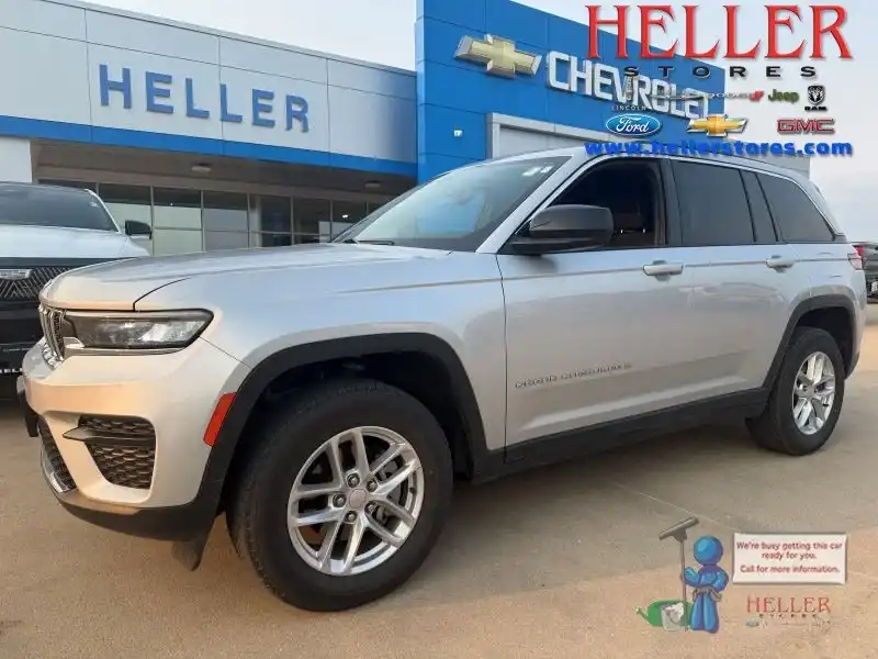 2024 Jeep Grand Cherokee Laredo X 4x4's photo