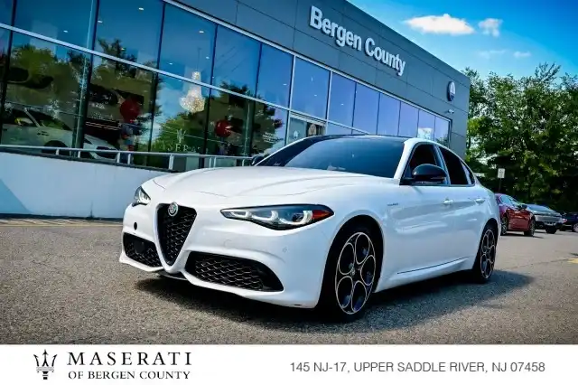 2024 Alfa Romeo Giulia Veloce AWD's photo