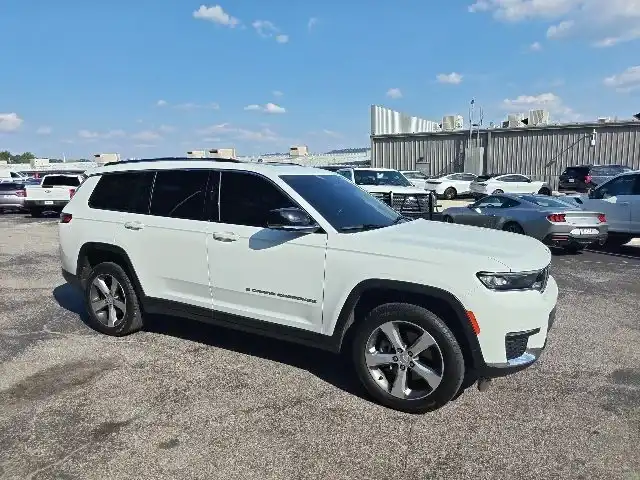 2021 Jeep Grand Cherokee L Limited's photo