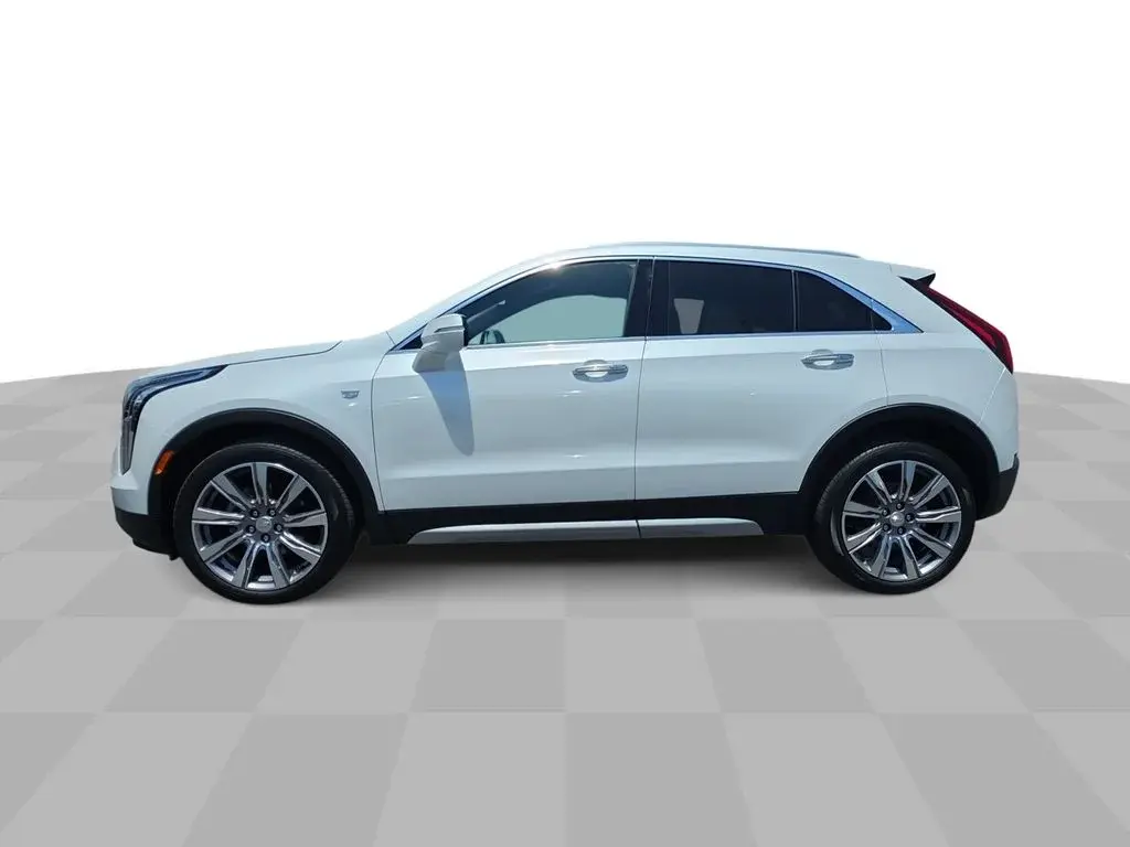 2023 Cadillac XT4 Premium Luxury photo 5