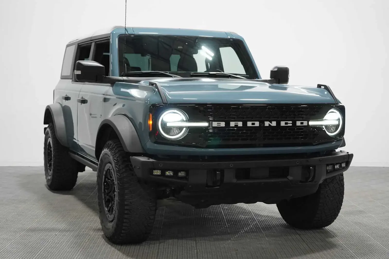 2023 Ford Bronco Wildtrak 4x4 photo 4