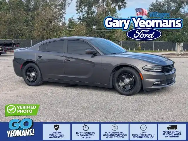 2016 Dodge Charger R/T's photo