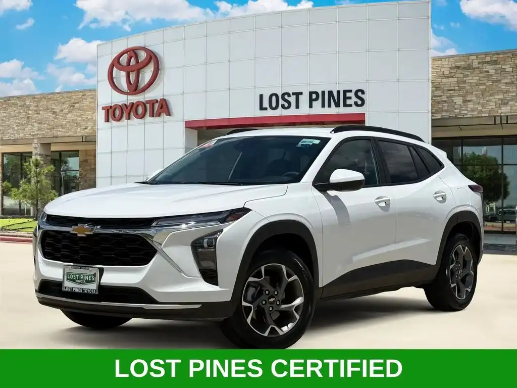 2026 Chevrolet Trax LT's photo