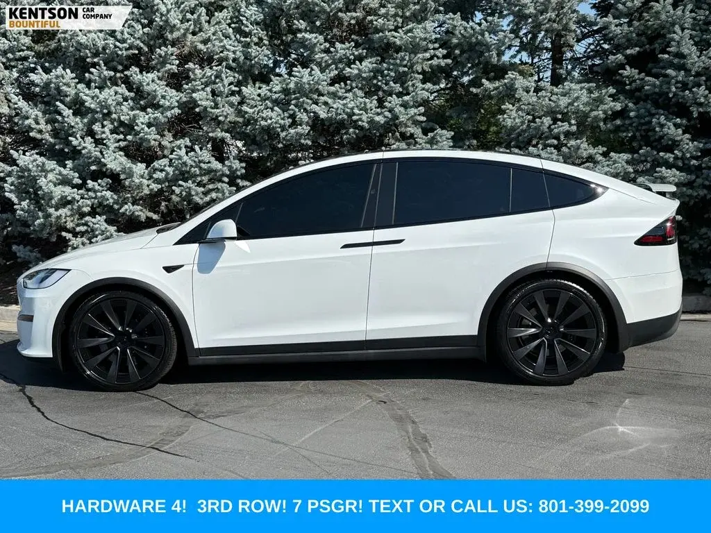 2023 Tesla Model X Long Range photo 4