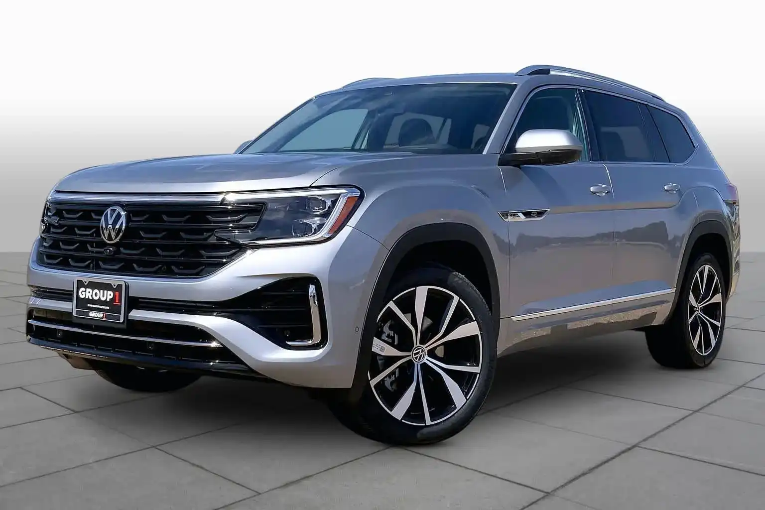 2026 Volkswagen Atlas 2.0T SEL Premium R-Line 4MOTION's photo