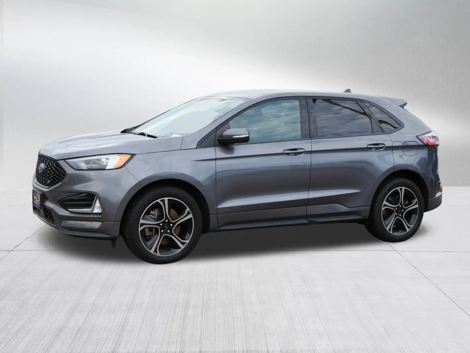 2021 Ford Edge ST AWD photo 3