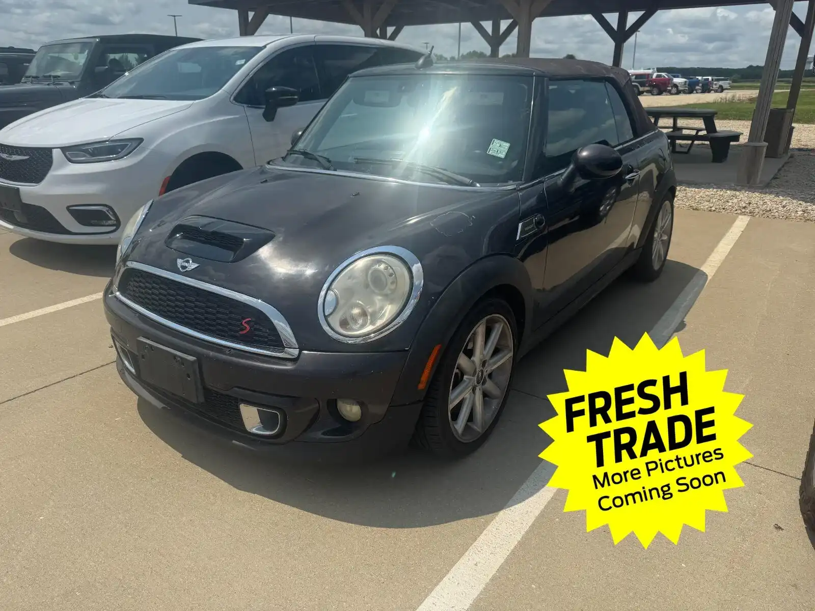 2013 MINI Cooper S's photo