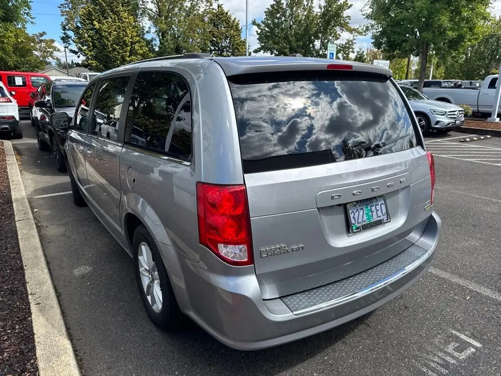 2019 Dodge Grand Caravan SXT photo 4