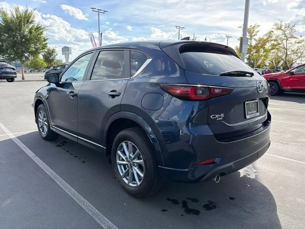 2025 Mazda CX-5 Preferred AWD Auto Package S photo 4