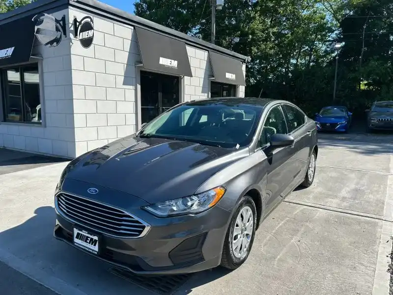 2019 Ford Fusion S FWD's photo
