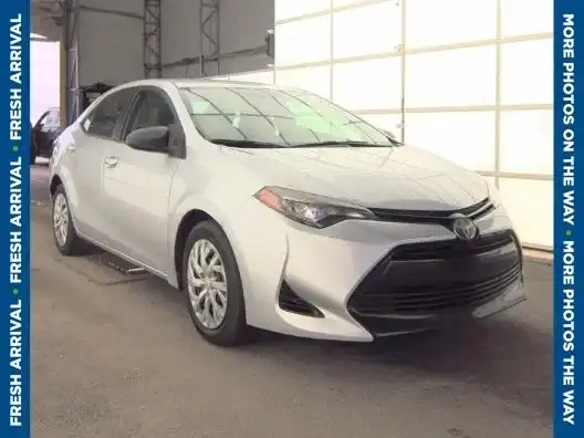 2017 Toyota Corolla LE AT's photo