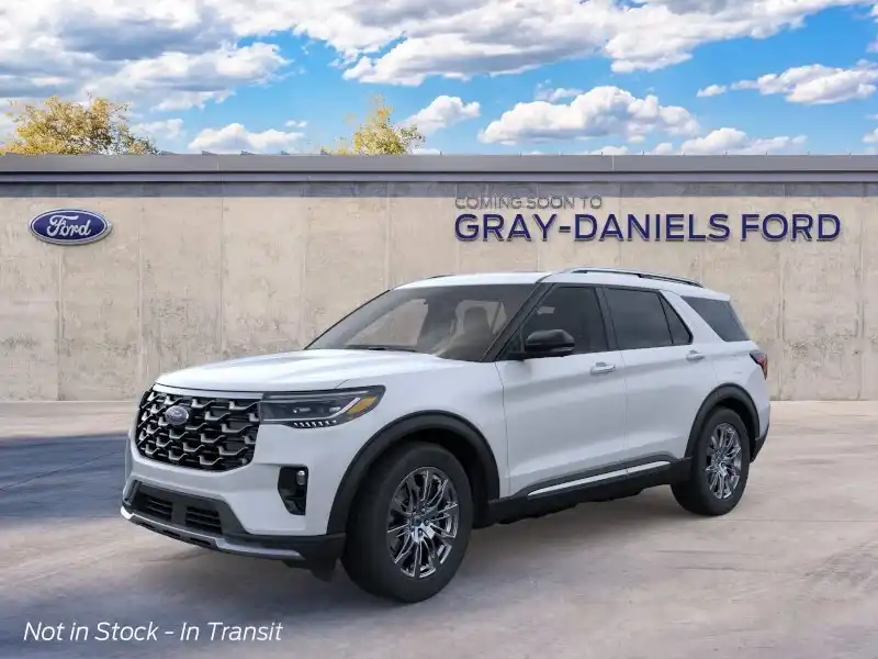 2026 Ford Explorer Platinum's photo