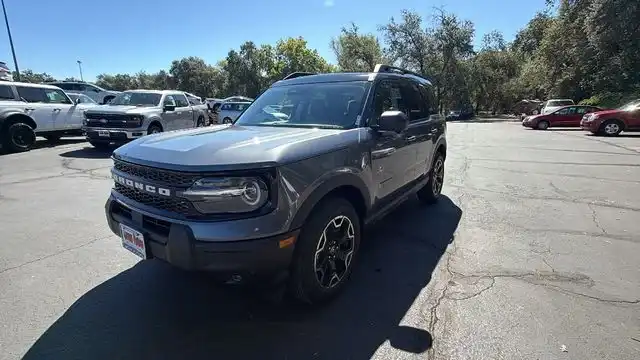 2026 Ford Bronco Sport Outer Banks 4WD's photo