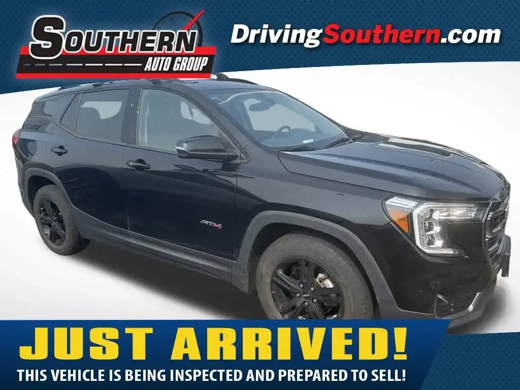 2023 GMC Terrain AT4 AWD's photo