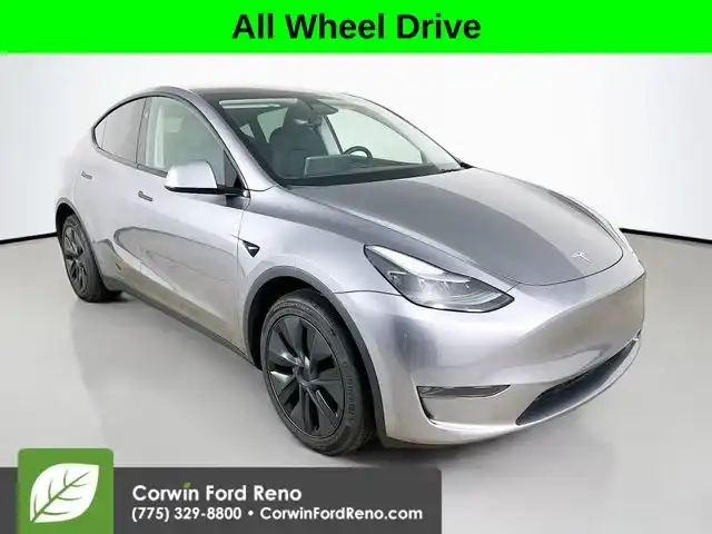 2024 Tesla Model Y Long Range Dual Motor All-Wheel Drive's photo