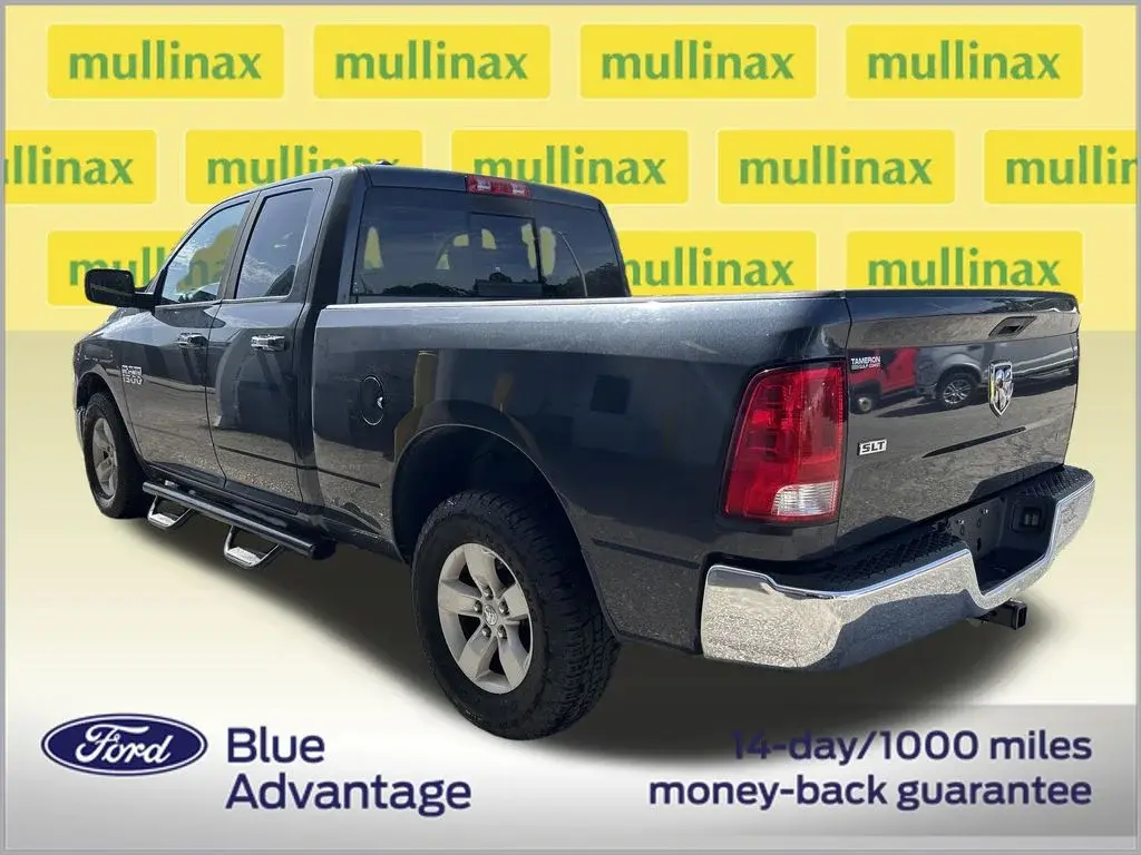 2017 RAM 1500 SLT Quad Cab 6'4 photo 3