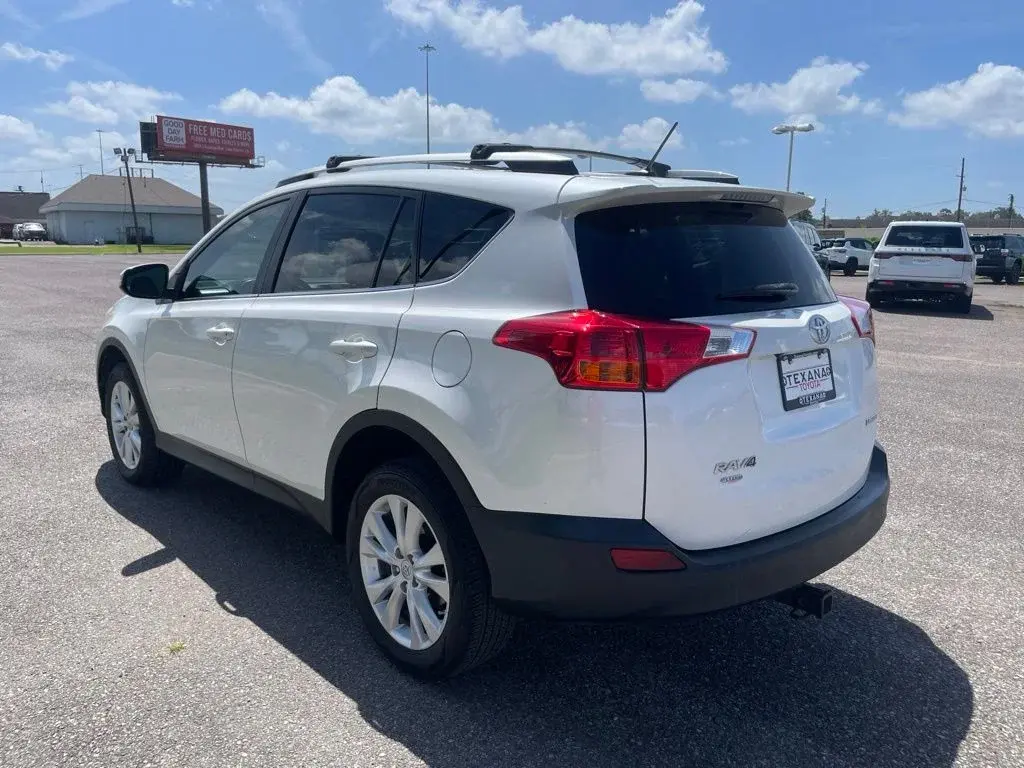 2013 Toyota RAV4 Limited photo 5