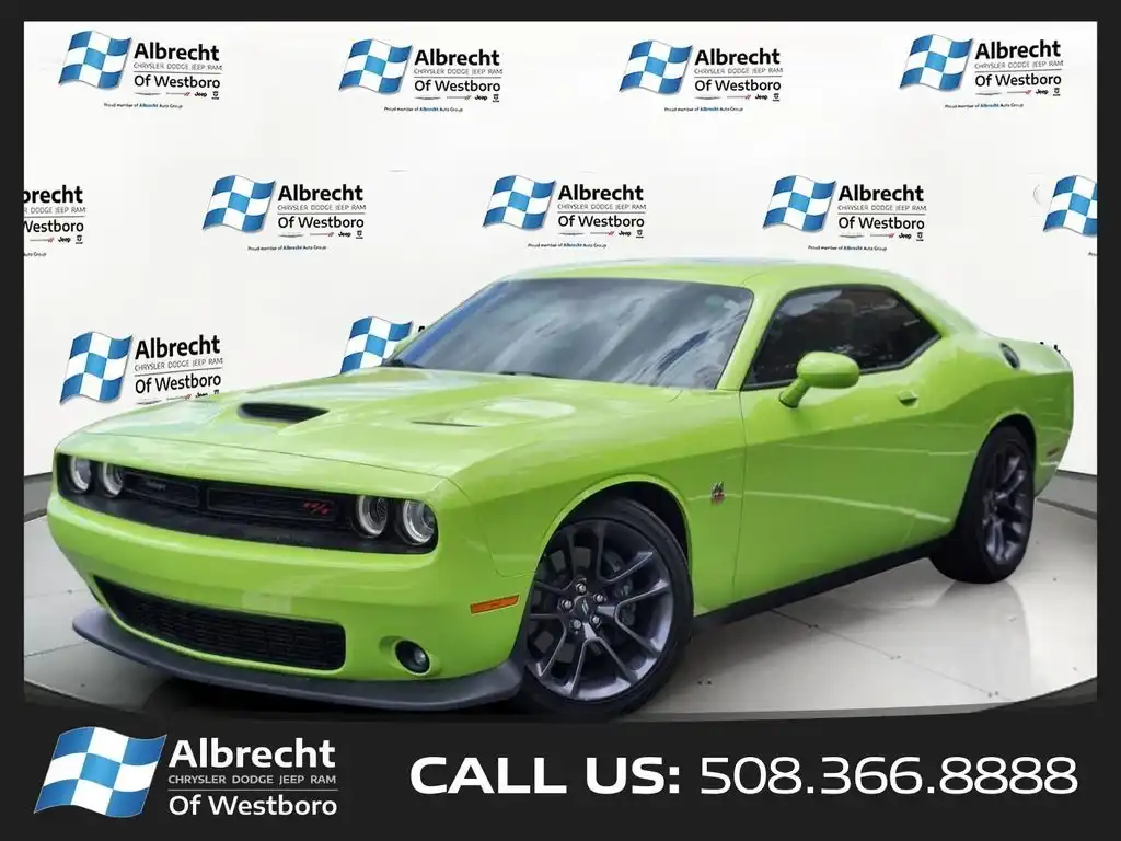 2023 Dodge Challenger R/T Scat Pack's photo