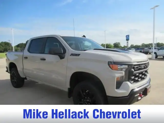 2026 Chevrolet Silverado 1500 Custom Trail Boss 4X4 Crew Cab Short Box's photo