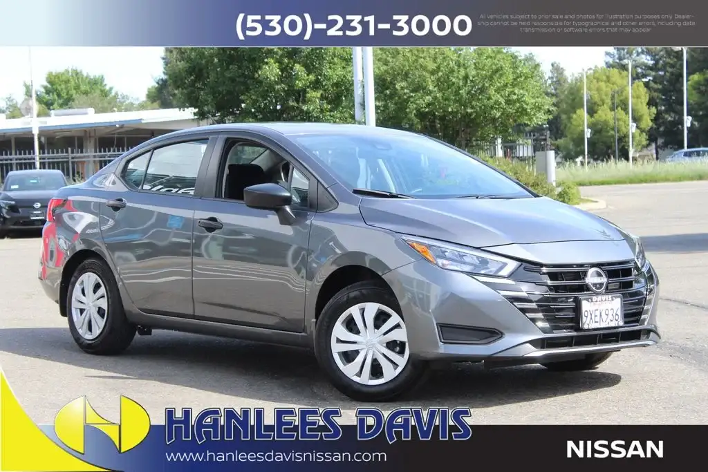 2025 Nissan Versa 1.6 S CVT's photo