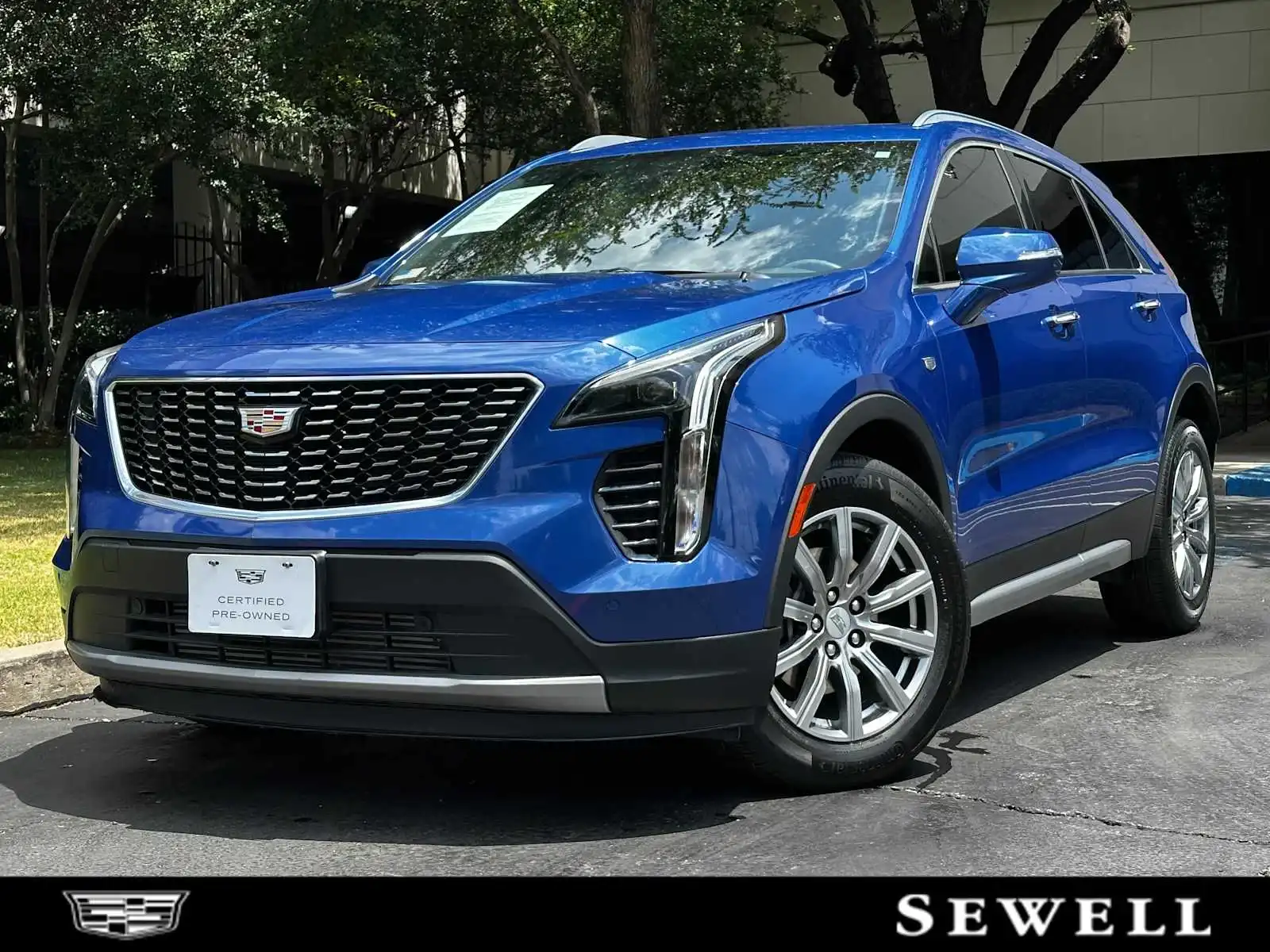 2023 Cadillac XT4 Premium Luxury's photo