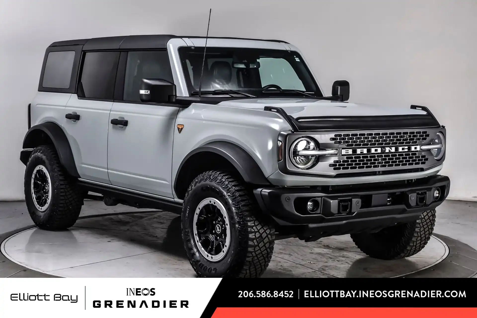 2023 Ford Bronco Badlands 4x4's photo