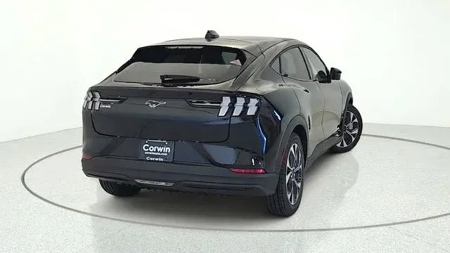 2026 Ford Mustang-Mach-e Select photo 5