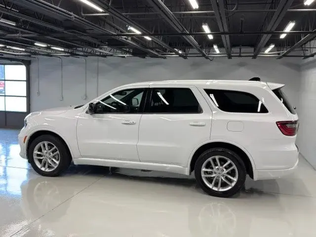 2025 Dodge Durango GT AWD photo 4