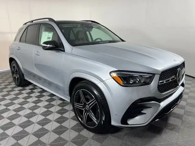 2026 Mercedes-Benz GLE GLE450 4MATIC's photo