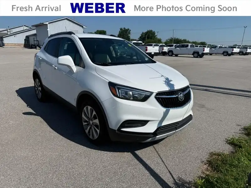 2020 Buick Encore Preferred's photo