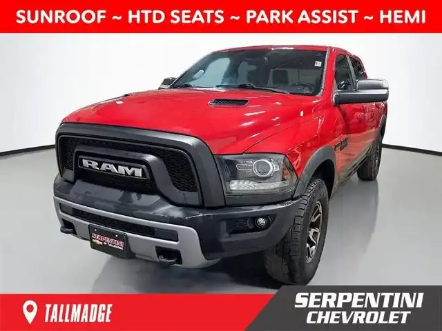 2016 RAM 1500 Rebel 4x4 Crew Cab 5'7's photo