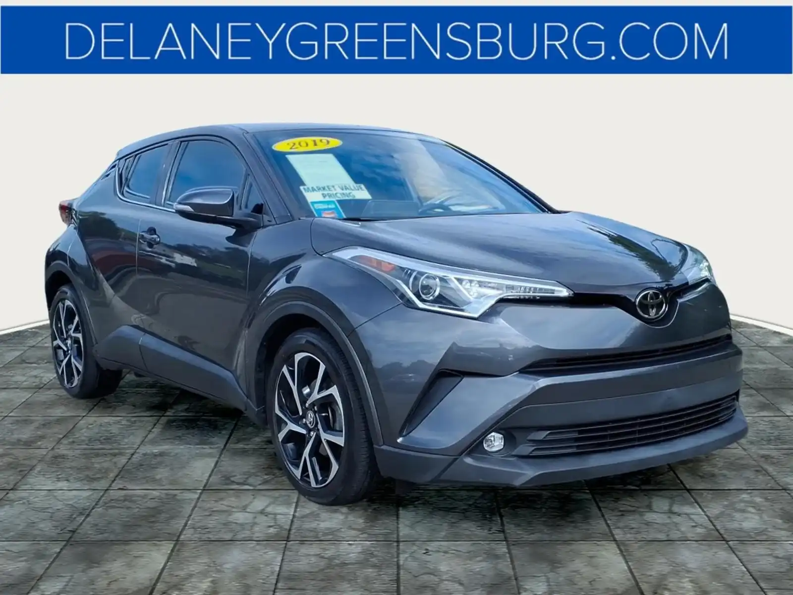 2019 Toyota C-HR Limited's photo