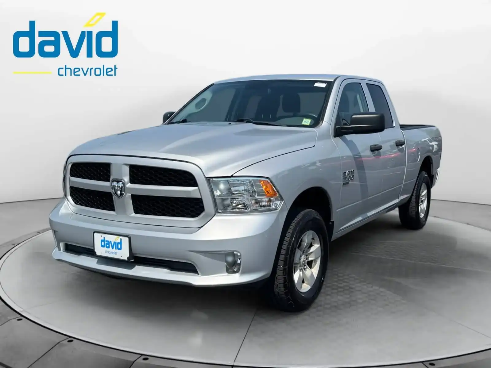2019 RAM 1500 Classic Express 4x4 Quad Cab 6'4's photo