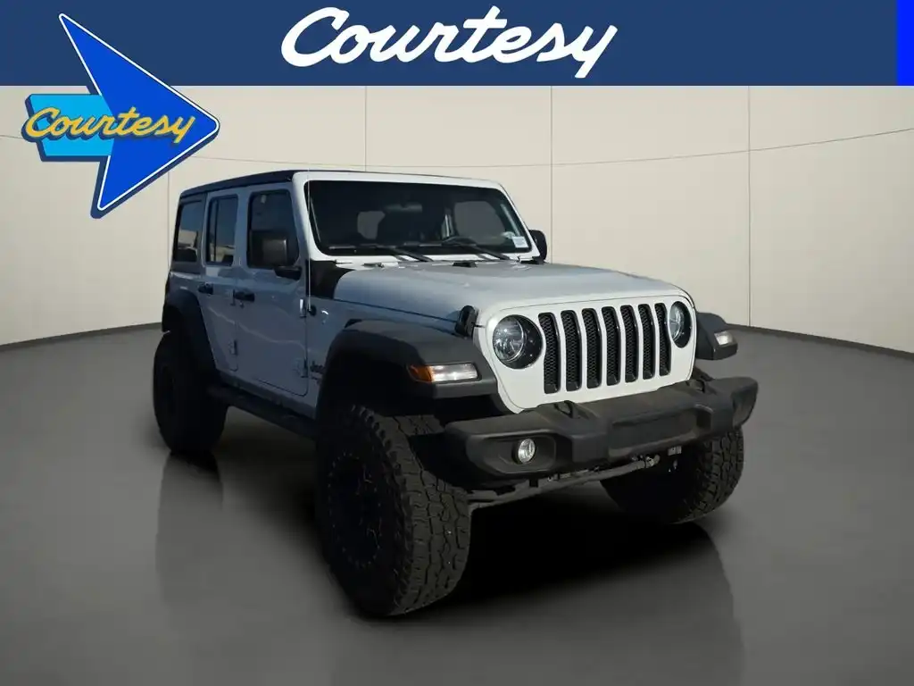 2018 Jeep Wrangler Sport's photo