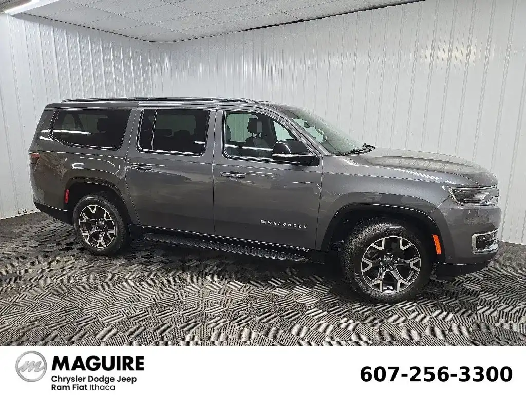 2023 Jeep Wagoneer L Series III 4WD's photo
