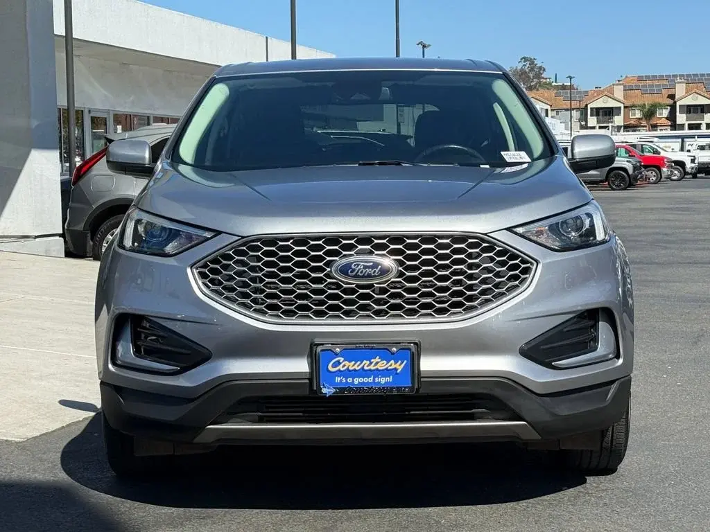 2024 Ford Edge SEL AWD photo 4