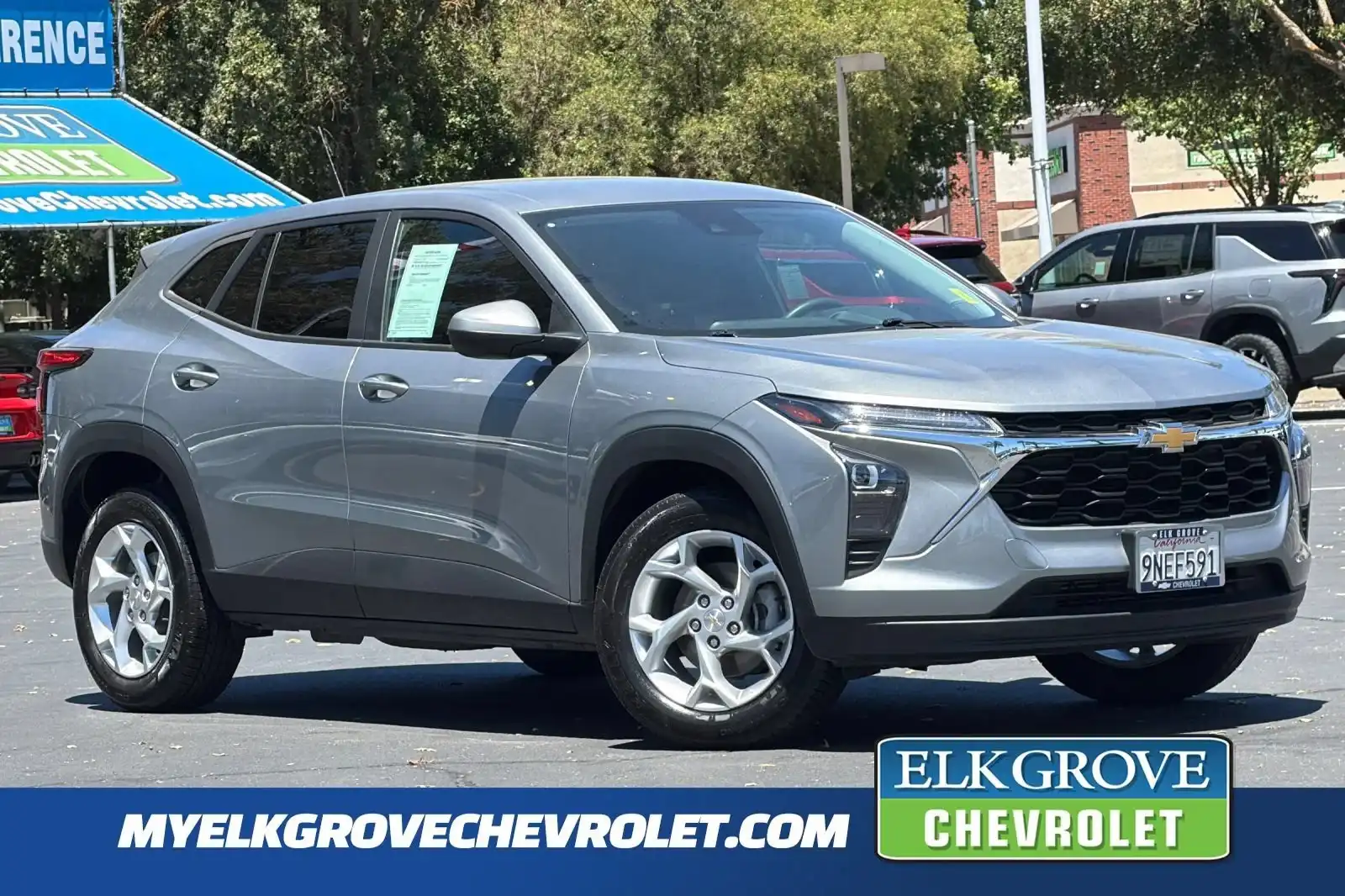 2024 Chevrolet Trax LS's photo