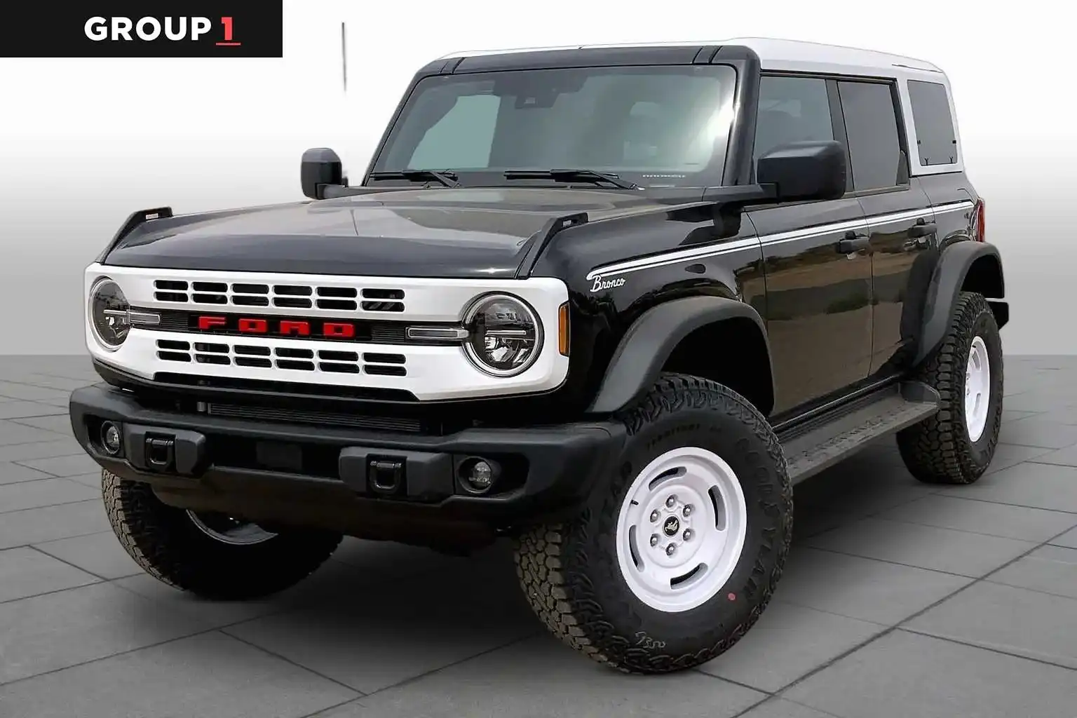 2026 Ford Bronco Heritage Edition 4x4's photo