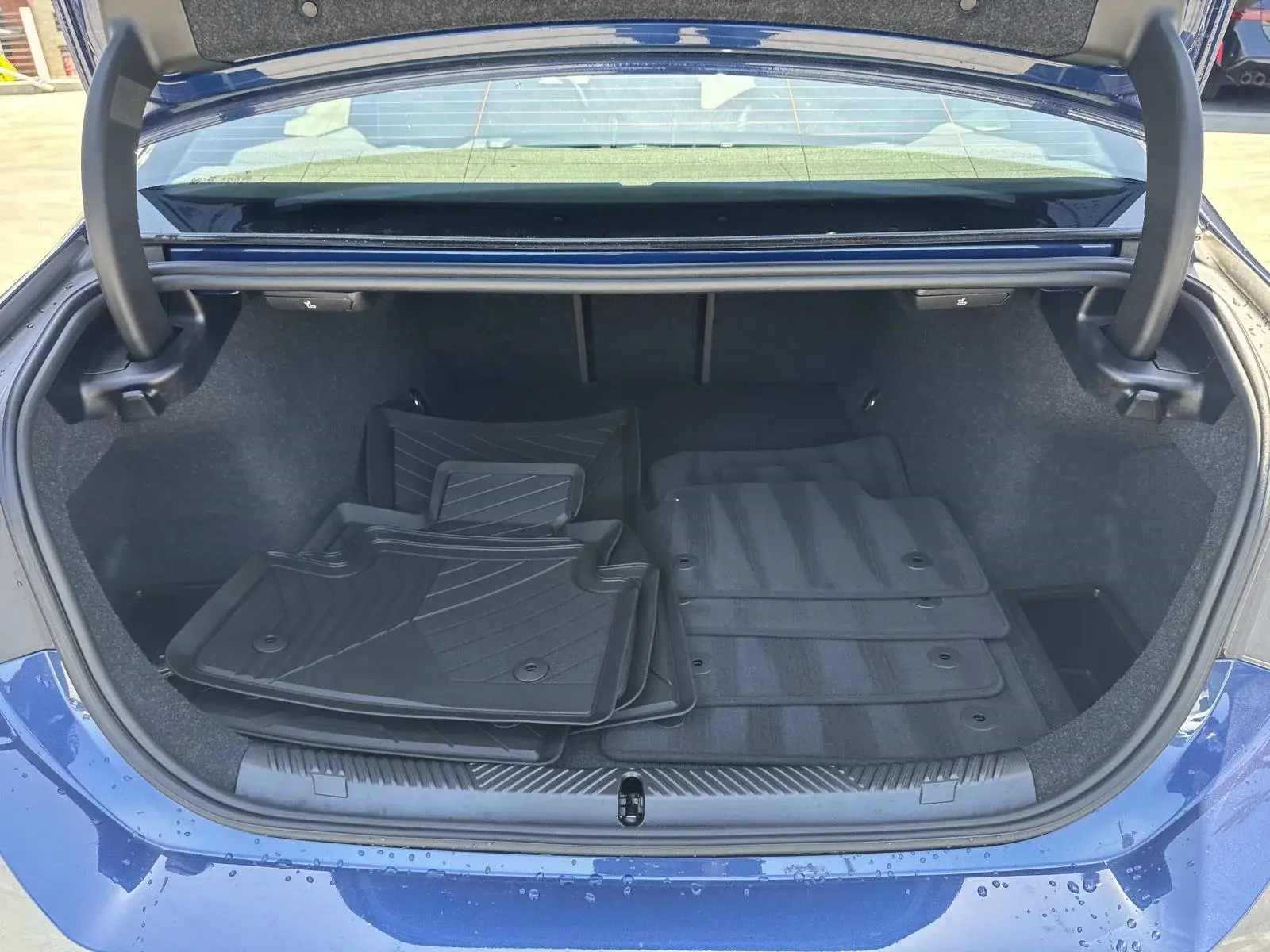 2026 BMW i5 xDrive40 Sedan photo 5